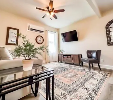 Coastal Retreat Apartment